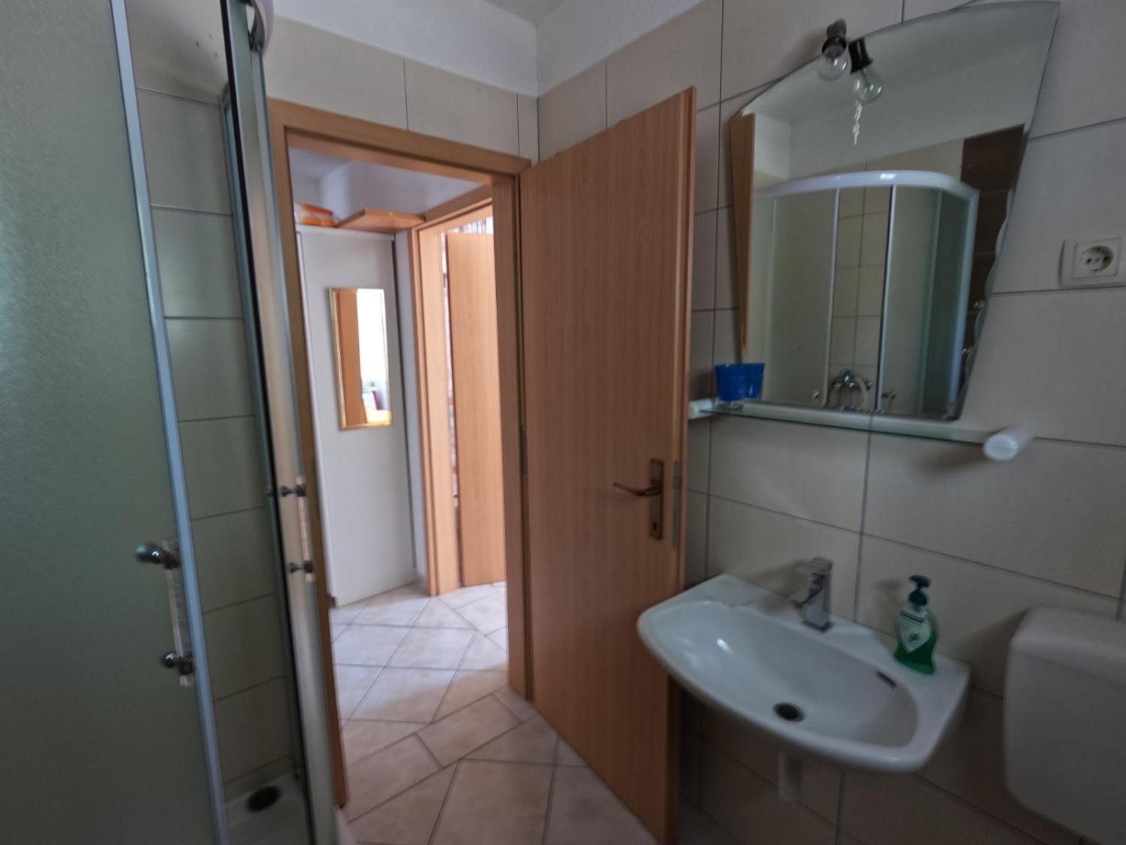 Apartmani Lena Sibenik Ngoại thất bức ảnh