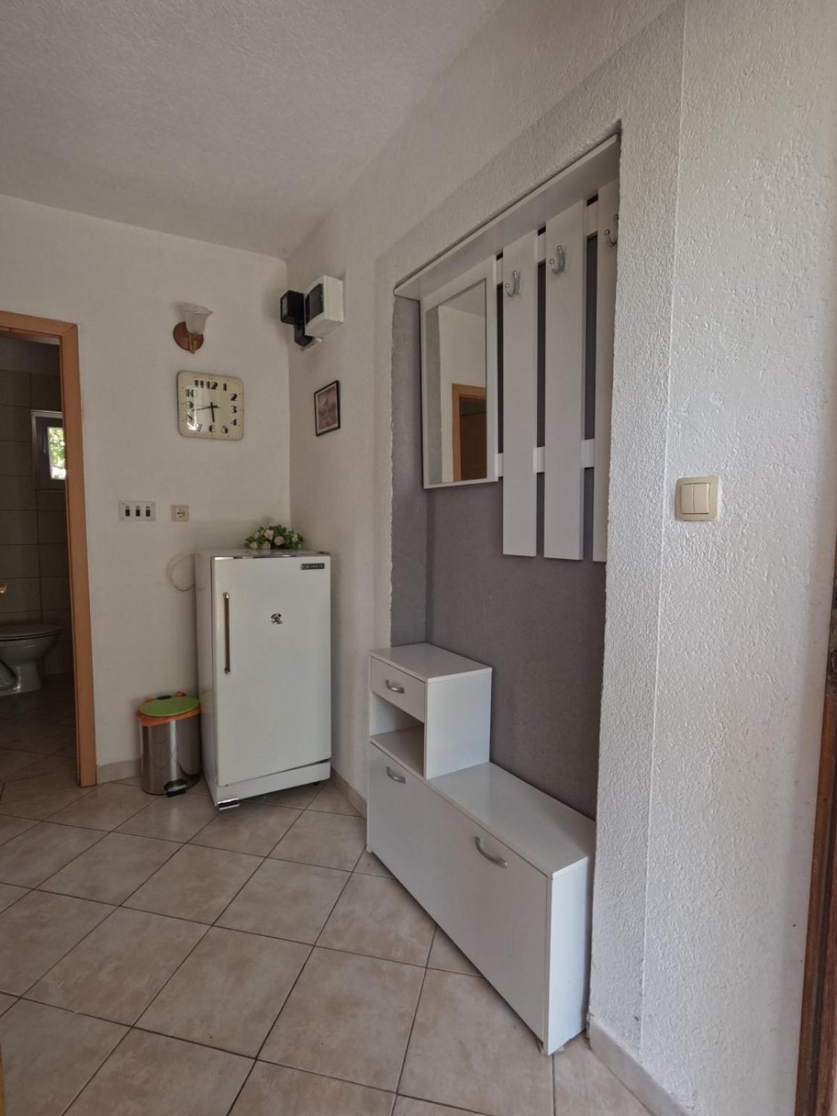 Apartmani Lena Sibenik Ngoại thất bức ảnh
